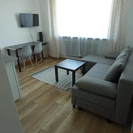 Aga Apartamento *